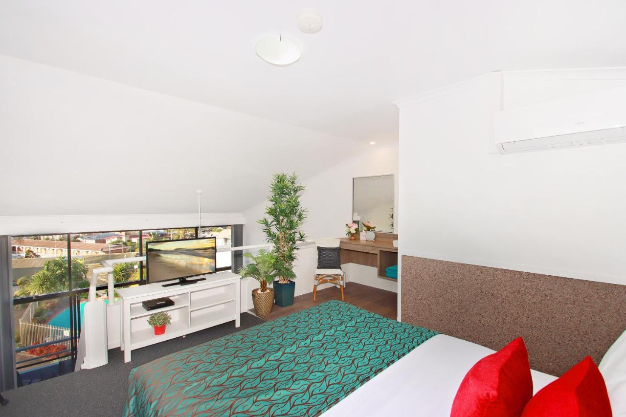 Sea Spray - (adults Only) 4*